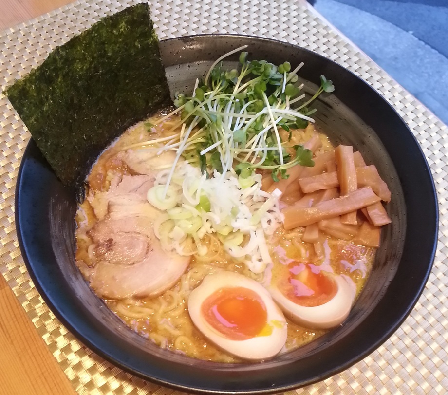 みるくカレーラーメン