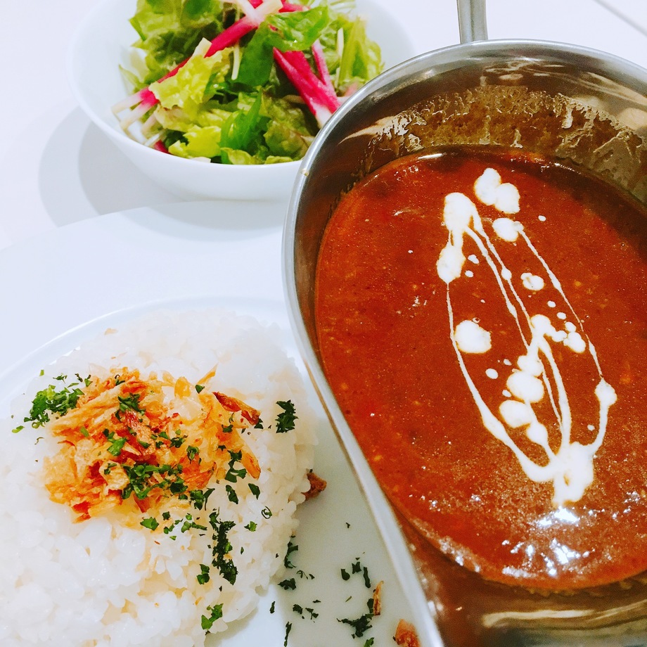 こだわり欧風チキンカレー（900円）