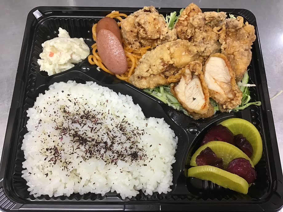 唐揚げ弁当