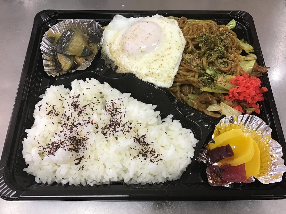 焼きそば弁当