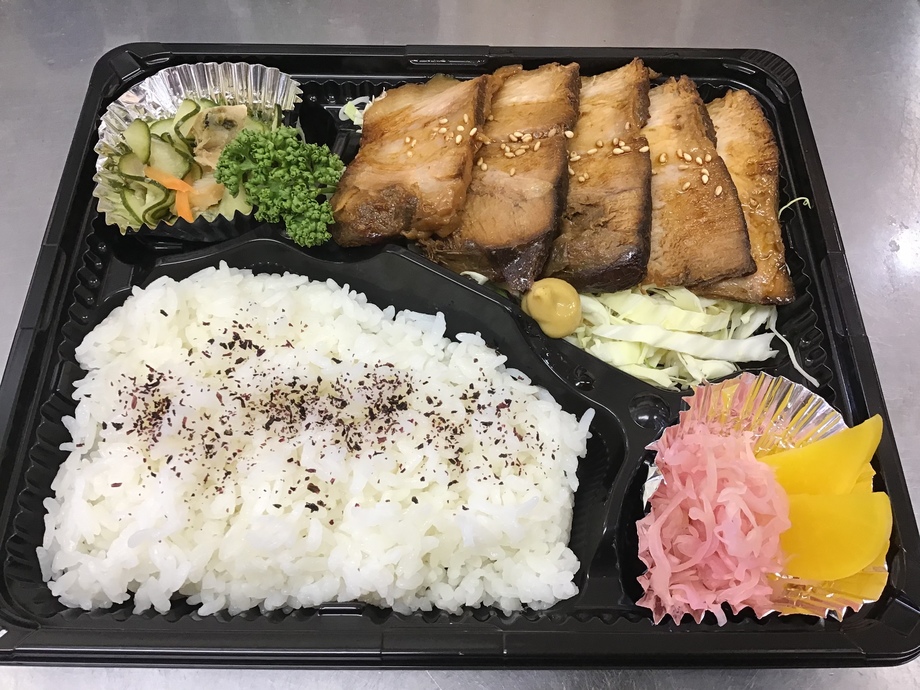 チャーシュー弁当