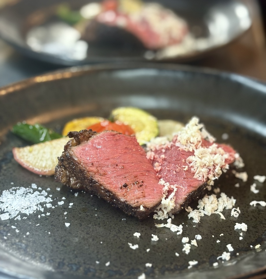 アミューズからお肉料理までのコース（6600円）