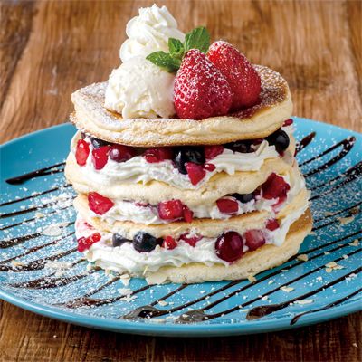 イチゴとミックスベリーのパンケーキ（1309）