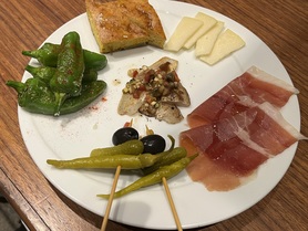 タパス6種盛り合わせ