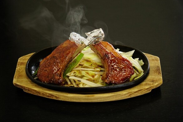 ラムチョップステーキ 2本