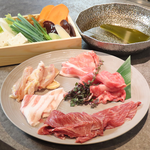 よだれ名物！しゃぶしゃぶ盛り合わせ/Shabu-Shabu Platter