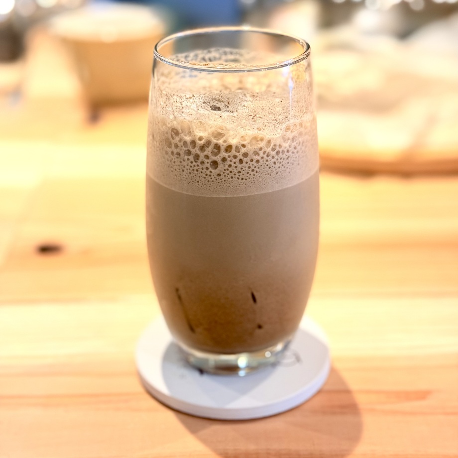 ほうじ茶ラテ (アイス)