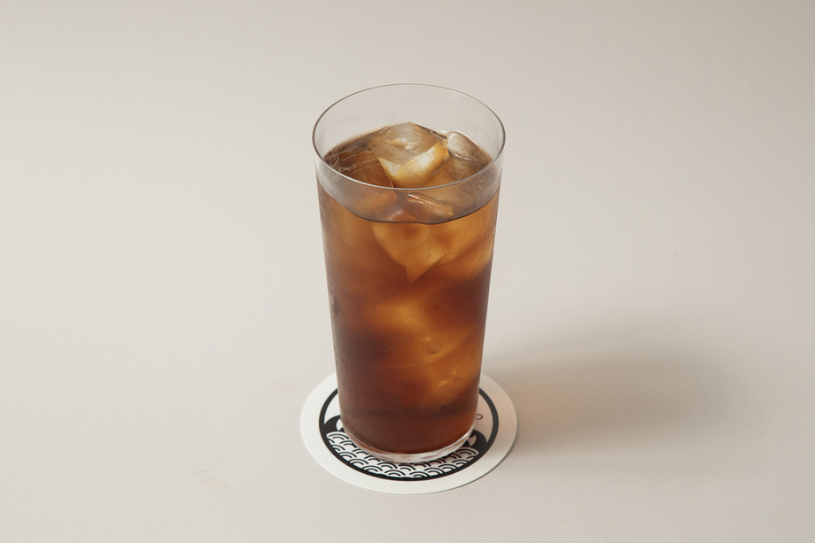 黒ウーロン茶 サントリー　380㎖
