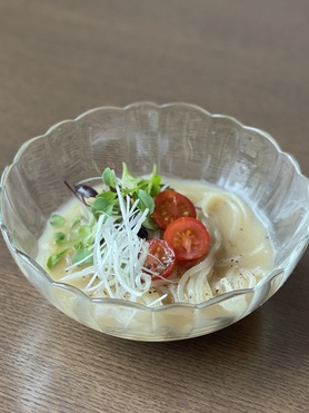 牛骨冷麺