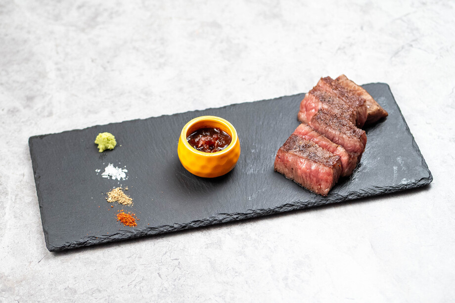 限定10食！！日替わりステーキ　100g（本日の部位　和牛ランプ）