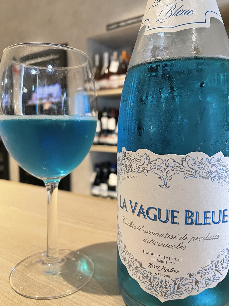 LA VAGUE BLEUE（ラ・ヴァーグ・ブルー）