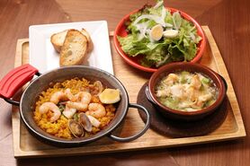 海鮮パエリャ&ツブ貝と枝豆のアヒージョ