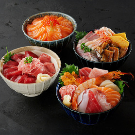 芝浜市場　カスタム海鮮丼 990円～