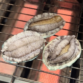 『NEW‼️』ザ・浜焼きの王道‼️ 蝦夷あわび踊り焼き