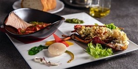 ラグジュリアスコース【窓側席確約 ／ Luxurious 】伊勢海老の香草オイル焼きや黒毛和牛ステーキフォアグラ添えなど豪華コース