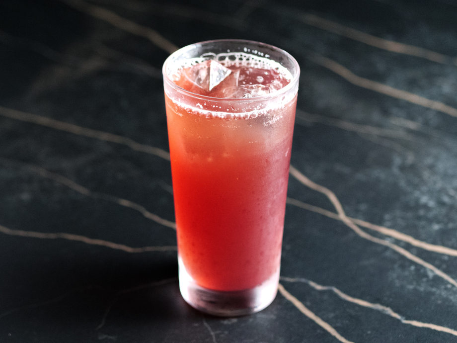 【カクテル】Crimson Tea Flow🫖