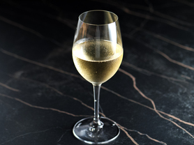 スパークリングワイン（ヴィーニャ・エスメラルダ スパークリングブリュット）90ml