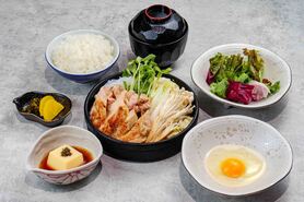 国産若鶏とりすき御膳