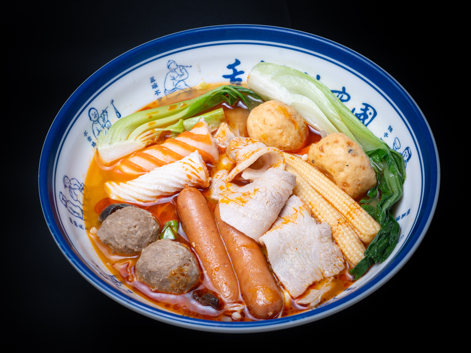 肉たっぷり麻辣湯【追加ビャンビャン麺サービス中】