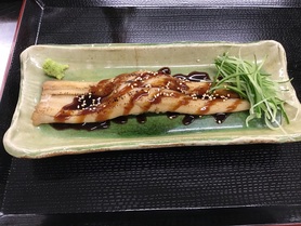 大名穴子握り