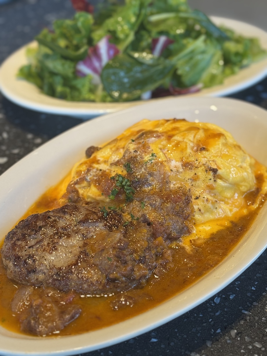 ★　オムライス&ハンバーグ　　〜ビーフシチューソース サラダ付き