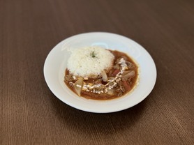 和牛牛すじとろける特製ハヤシライス