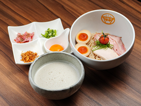味玉4種のチーズふわわ塩つけ麺