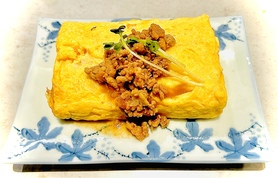 どっちも主役！玉子焼きにルーロー