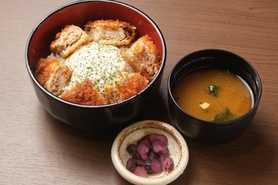 鶏キムカツ南蛮丼