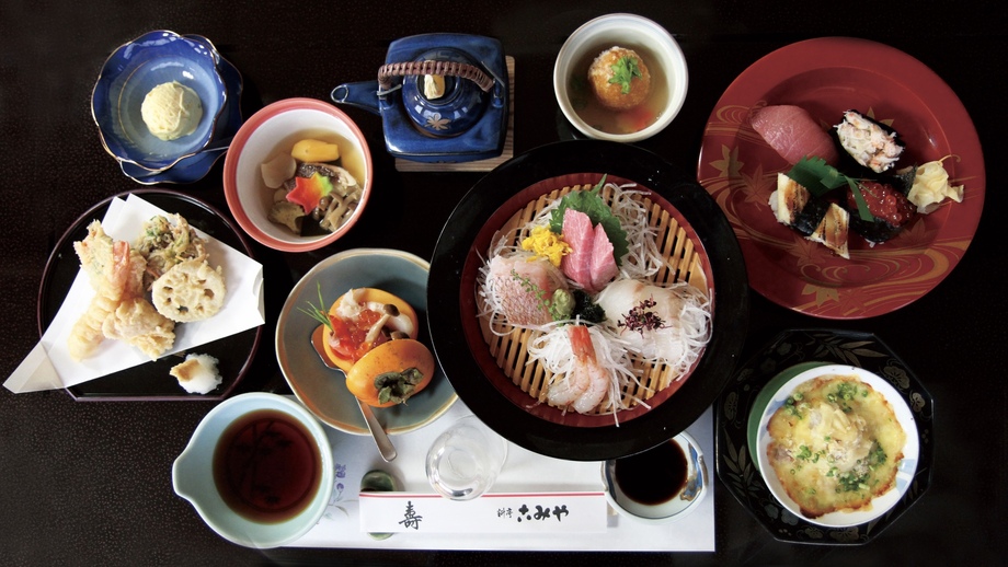 コース料理　5,000円（5,000円　税別）