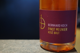ボトル　ロゼスパークリング：ベルンハルト・コッホ ピノ・ムニエ ゼクト・ロゼ・ブリュット　750ml（ドイツ）