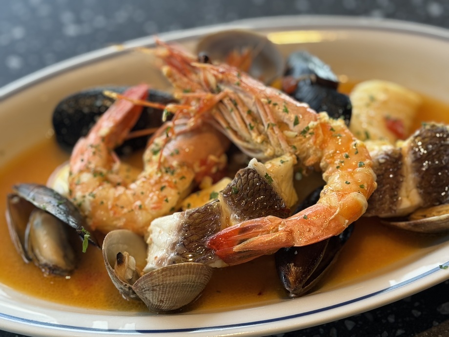 地中海風　魚介のブイヤべース