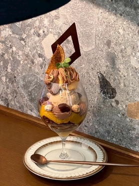 栗とオレンジとショコラのパフェ