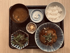 鶏の土手煮御膳