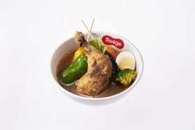 チキンレッグと7種の野菜カレー（揚げ）