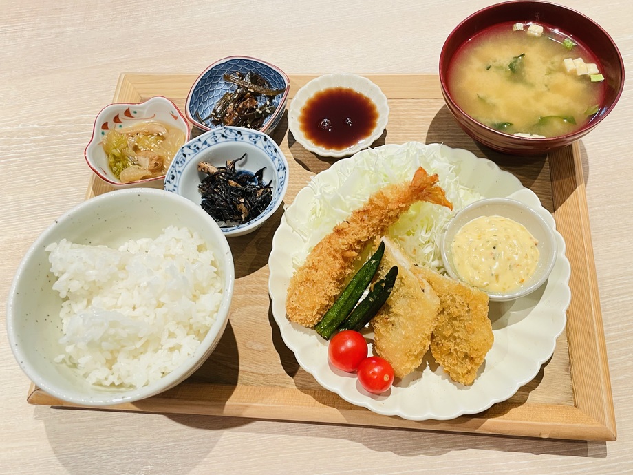 ✨new✨ミックスフライ定食