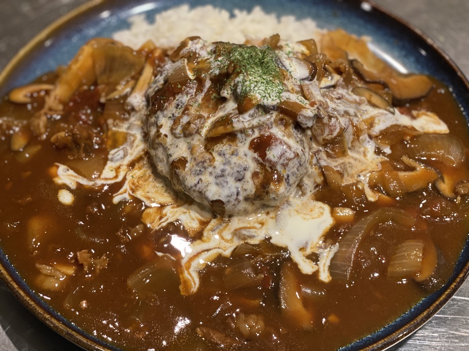 🉐厳選和牛100%ジューシーハンバーグ150g乗せハヤシライス(新米コシヒカリ)（2350）