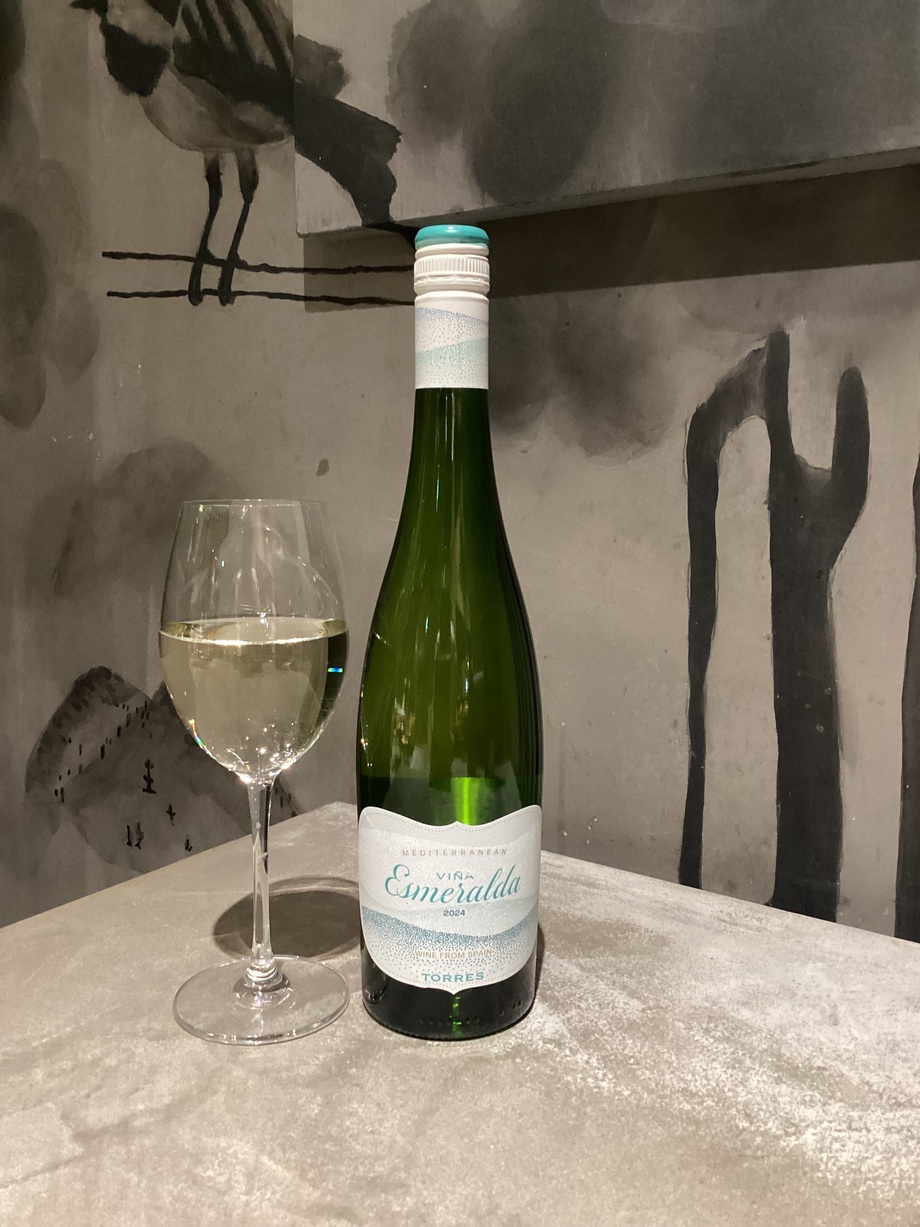 【白】ヴィーニャ・エスメラルダ　グラス