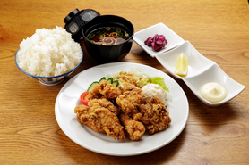 若鶏の唐揚げ定食