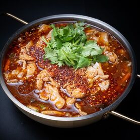 四川風豚肉煮込み