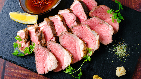 【3階フロア・12月限定】8名様〜ご利用可能！忘年会におすすめ！スペシャルコース「2.5h飲み放題付き」4種の炭火肉含む全12品　5,980円