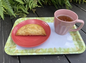 セットメニュー（アップルパイ＋りんごジュース or アップルティー or ホットコーヒー）