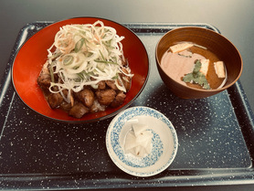純レバ丼