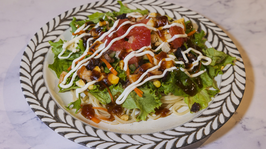 てりやきチキンサラダパスタ