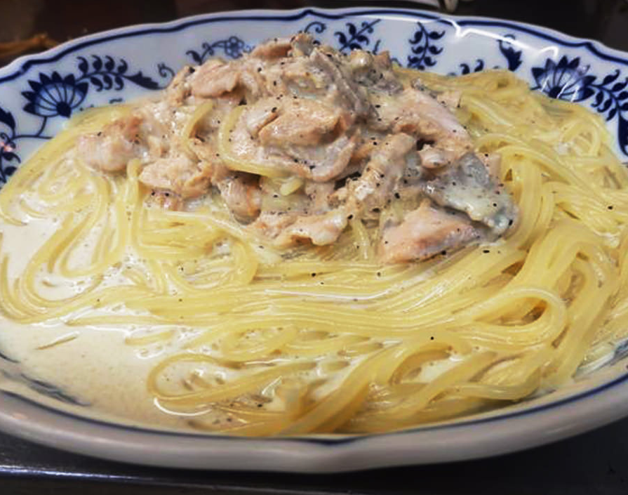 サーモンの生クリームスパゲティ