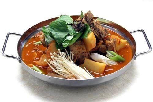 カムジャタン（２人前）　　　　　※要予約（３，０００円）