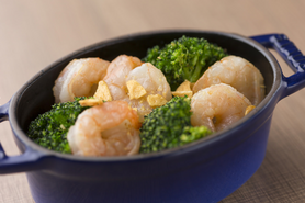 海老のアヒージョ