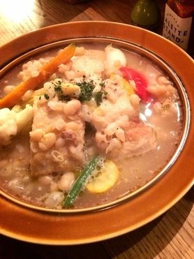 信州千代幻豚バラ肉と白インゲン豆のブイヨン煮シードル風味