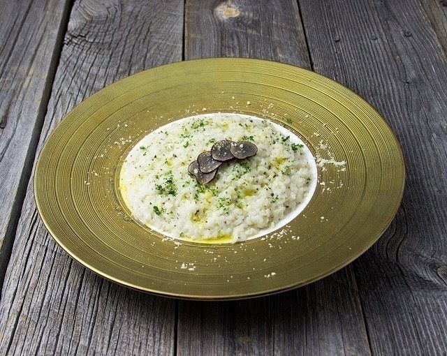 トリュフとパルミジャニーノチーズのクリームリゾット（1190）