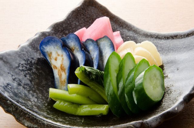 お新香盛り（504円）